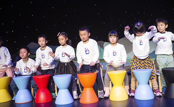 多妙童声合唱团